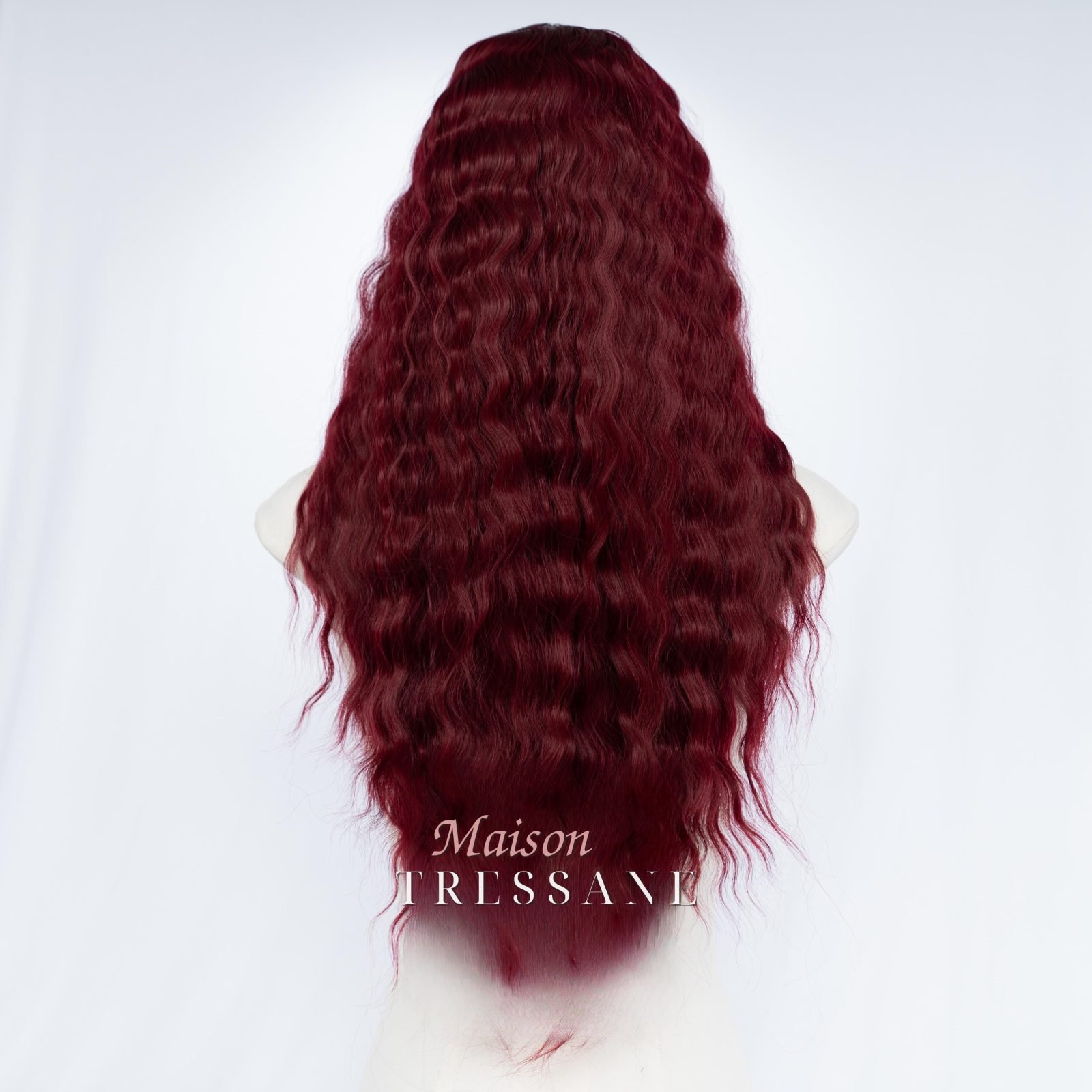 Petite perruque bouclée lacée sur le devant de 61 cm (24 po) — Rouge — bouclée, 60 cm, teinte rouge — vue de dos