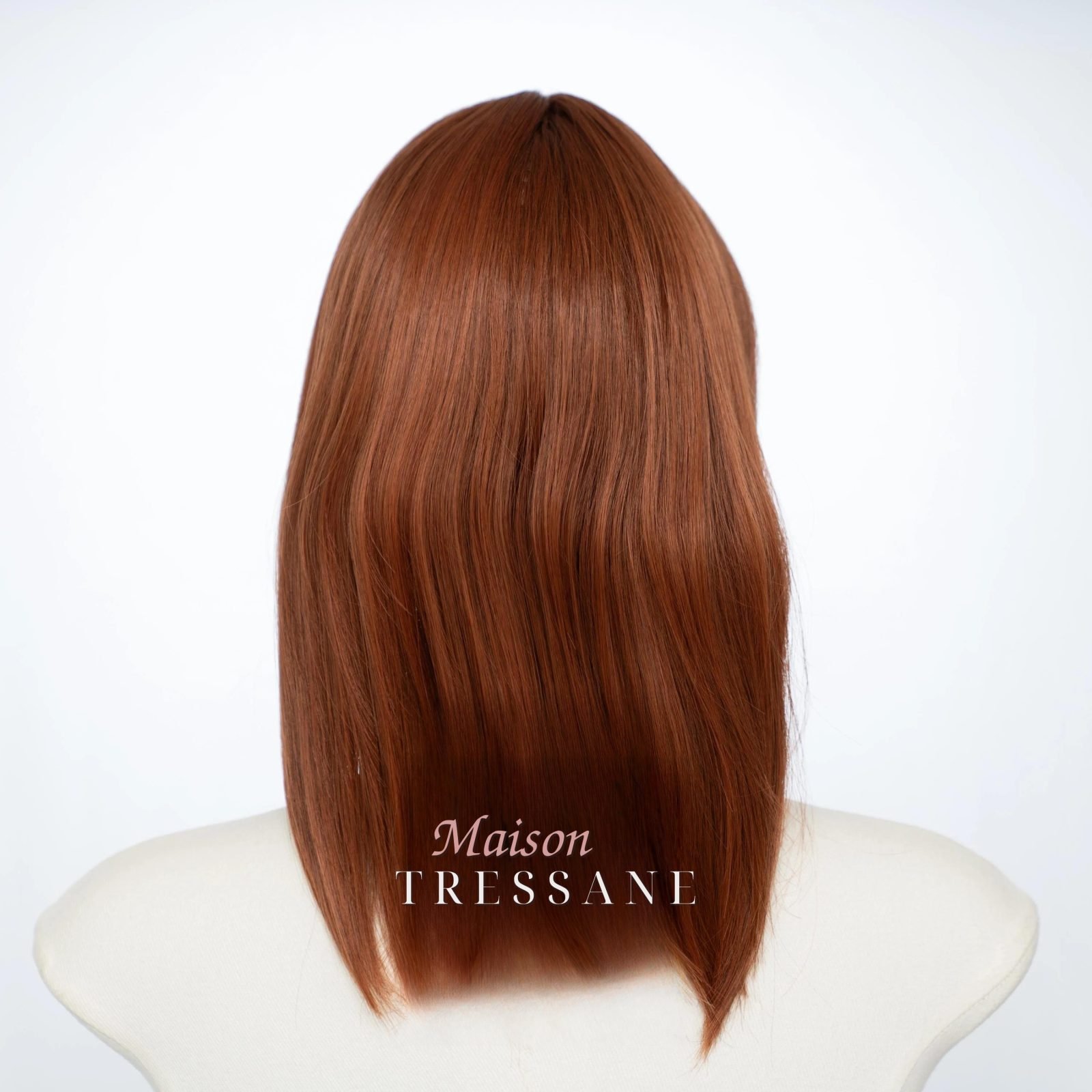 Perruque courte en cuivre avec frange — 30 cm, teinte cuivre & orange — vue de dos