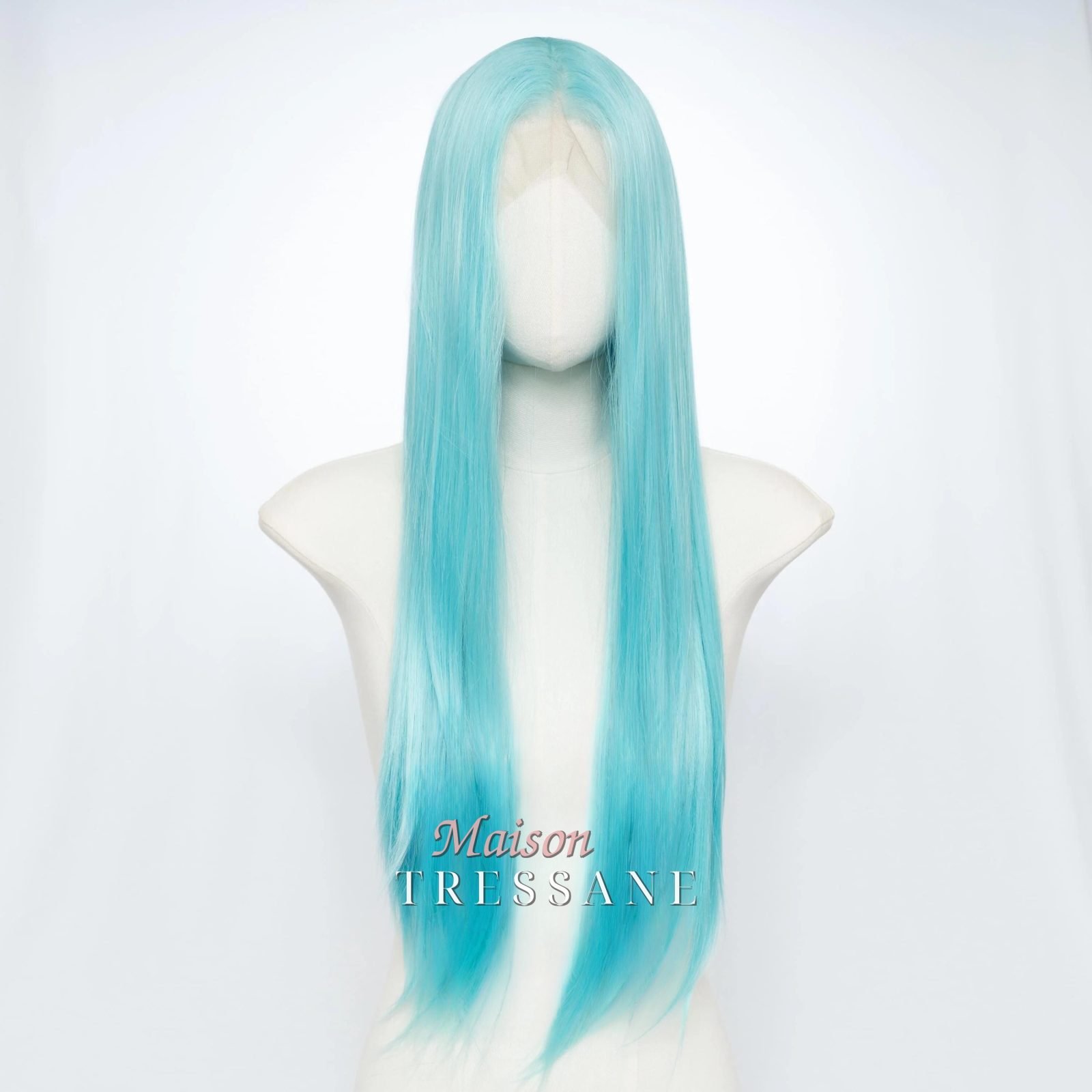 Perruque droite bleu glacier 24 pouces — lisse, 60 cm, teinte bleu — vue de face