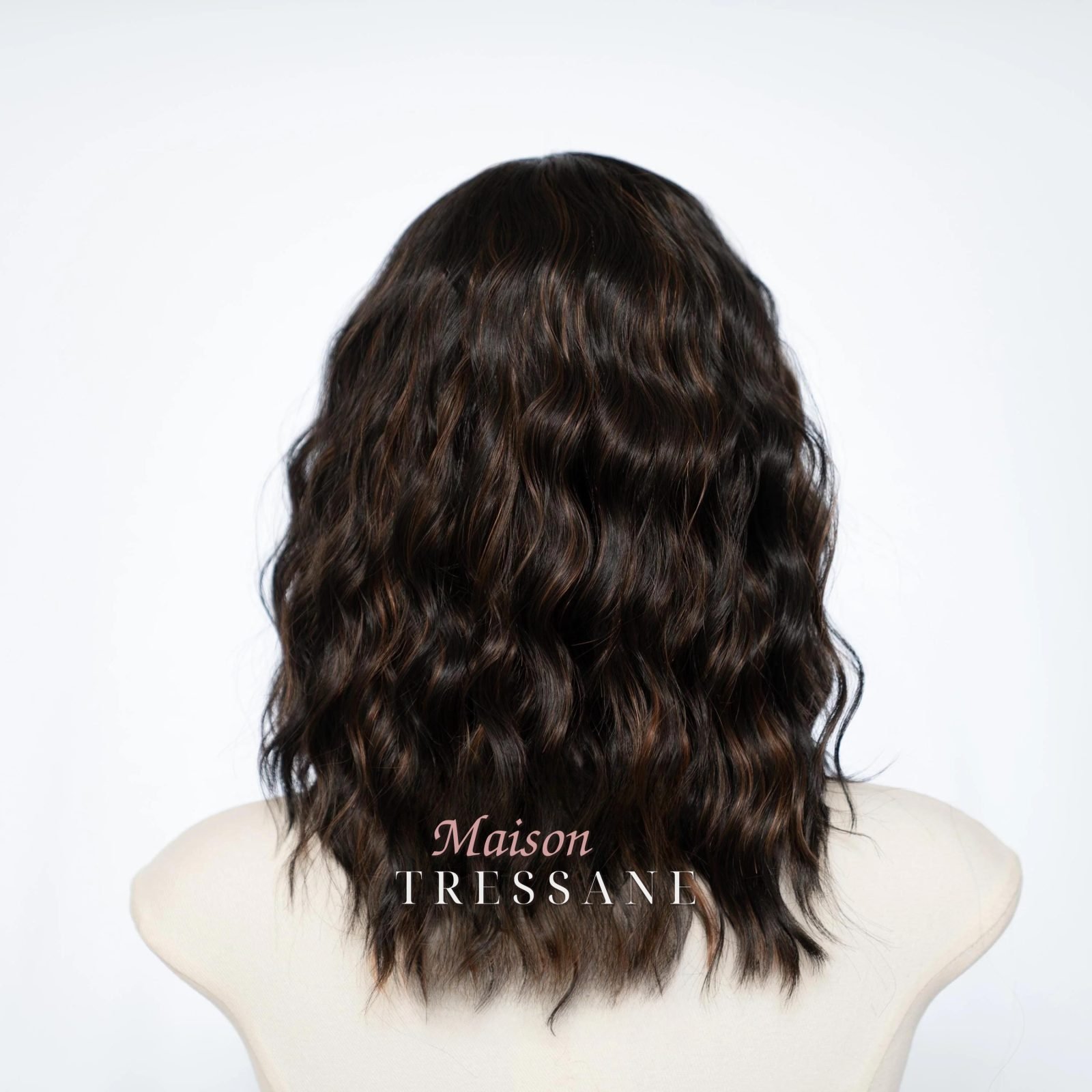 Petite Perruque Lace Front Bob Ondulée Marron Foncé 14 Pouces — ondulée, 35 cm, teinte brun — vue de dos