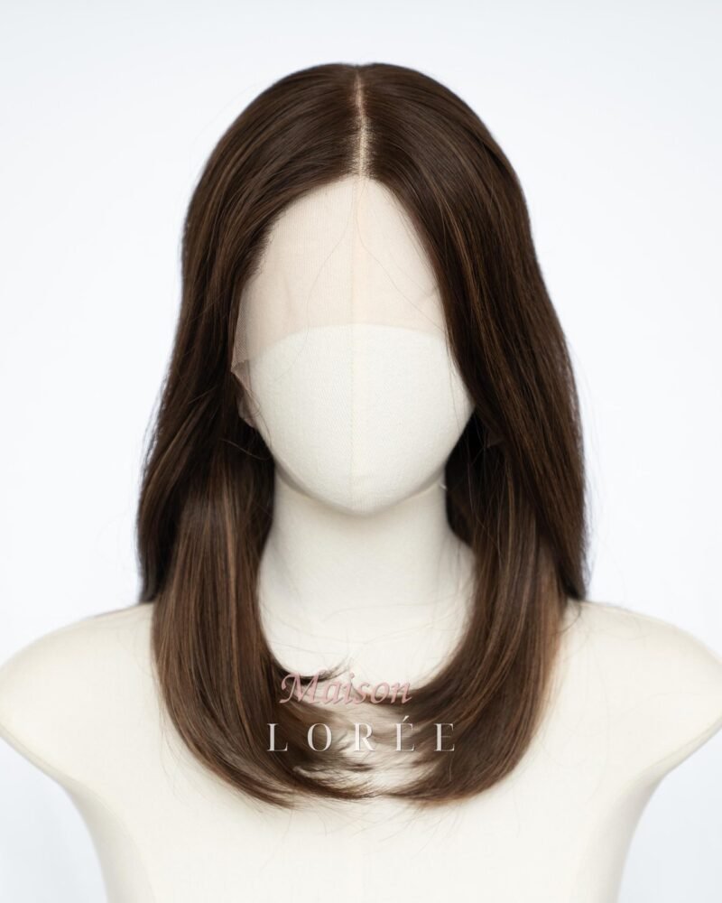 Perruque 40 cm style sheitel, reflets bruns moyens 2/6/10