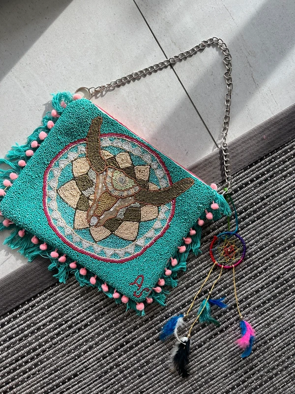 Pochette Ibiza en perles