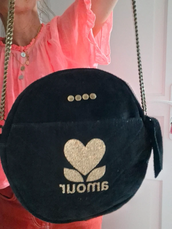 Sac rond, Amour en cuir nubuk, noir, diamètre 20cm, tout neuf