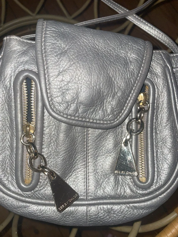 Sac argenté see by Chloe