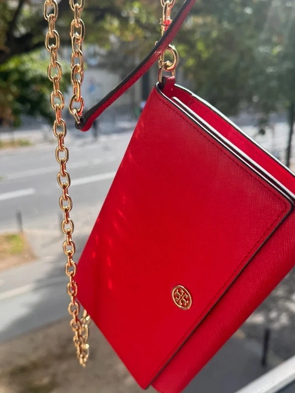 Sac pochette Tory Burch Robinson rouge en cuir