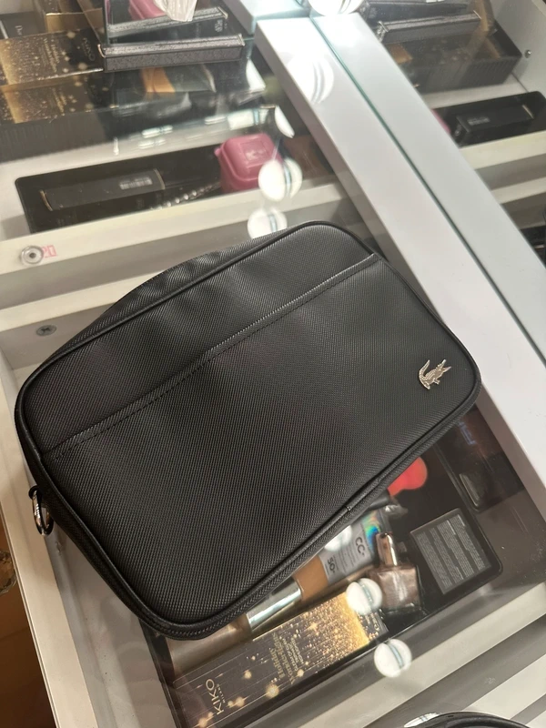 Sacoche Lacoste