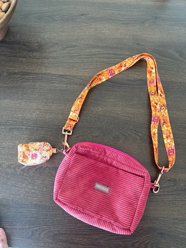 Petit sac Hiroquoi et son sac à crottes
