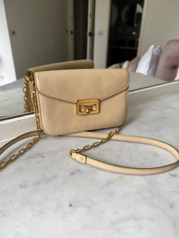 Très beau sac bandoulière Marc Jacob