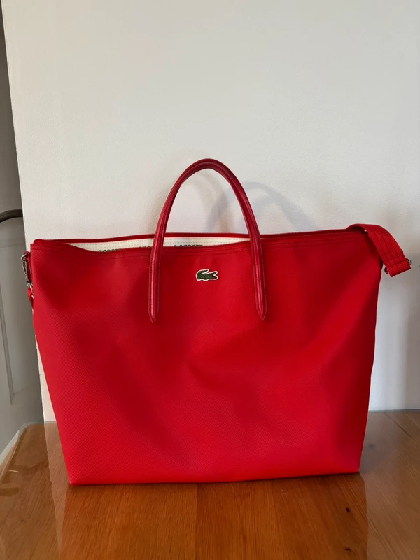 Sac rouge Lacoste