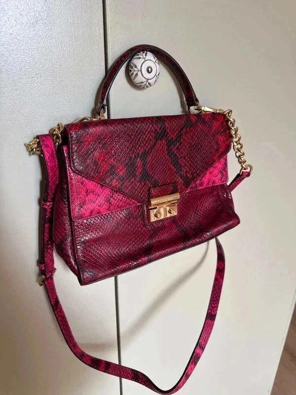 Sac bandoulière Michael Kors effet python cuir