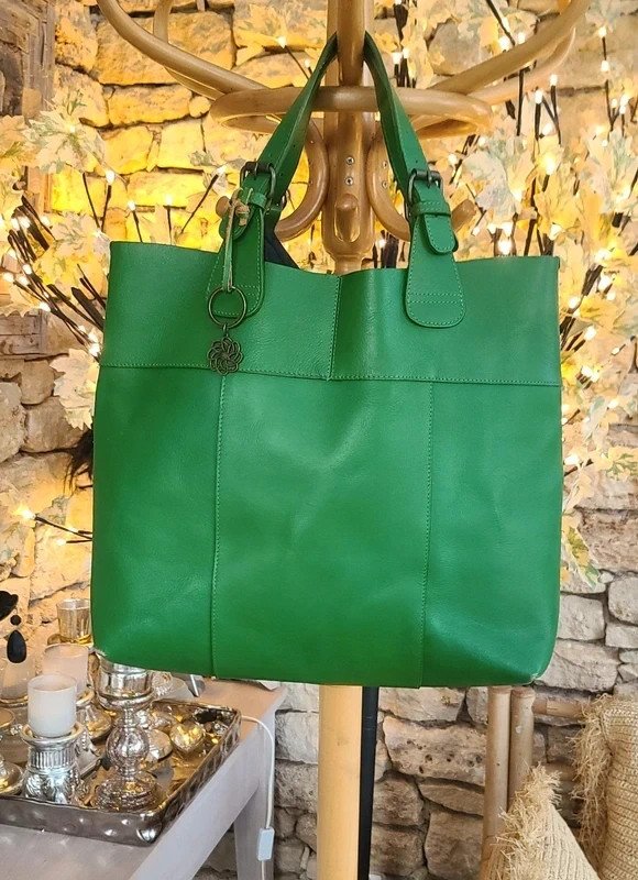 Sac cabas Pieces grand format en cuir de bufle vert pomme