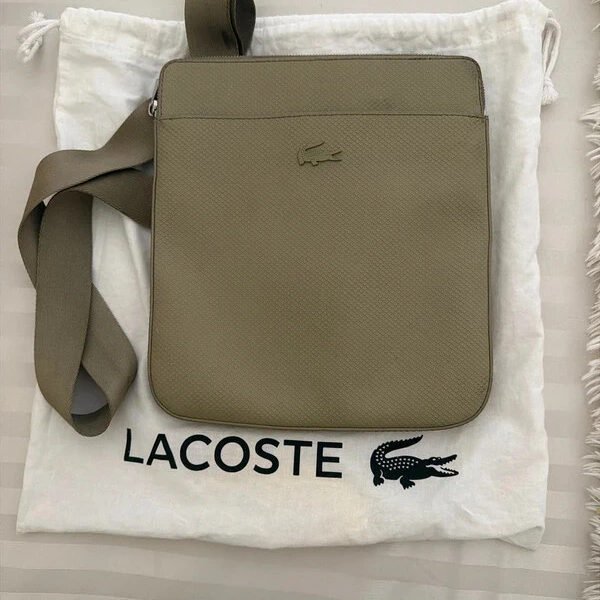 Sacoche Lacoste