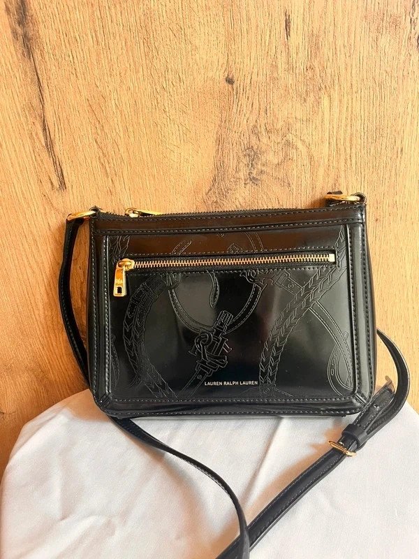 Sac Lauren Ralph Lauren noir charol USA elegante doré
