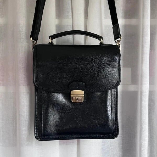 Sacoche homme Hexagona cuir noir bandoulière réglable style cartable vintage bus