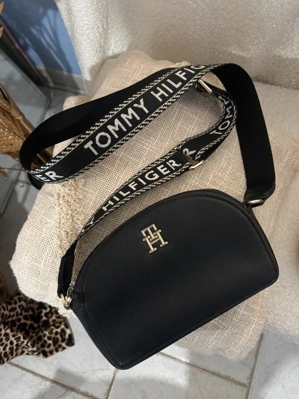 Sac à main tommy hilfiger