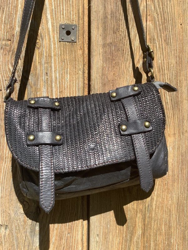 Petit sac en cuir vintage noir made in italy