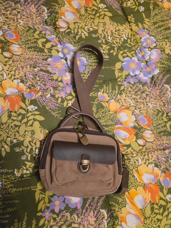 Sac bandoulière Hoche de la marque Zede