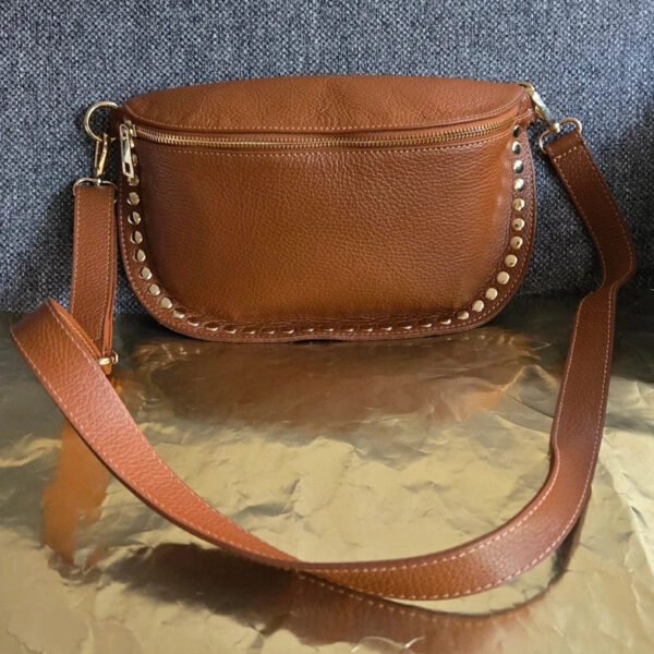 Très beau sac à bandoulière cuir