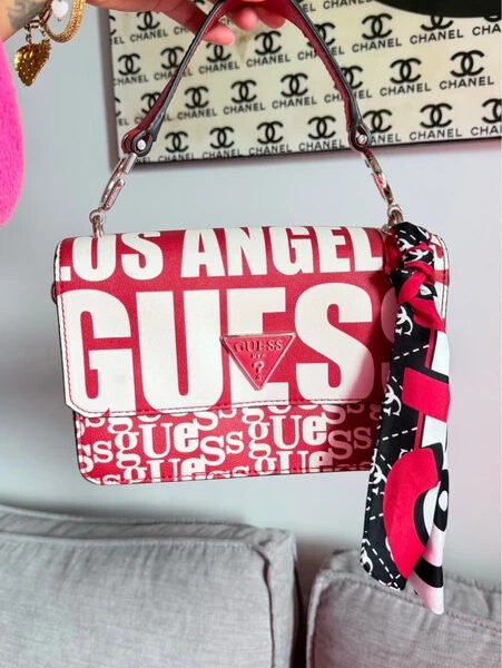 Sac rouge guess