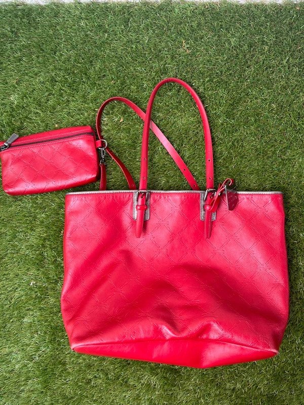 Longchamp