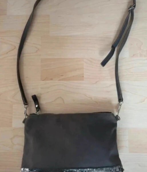 Sac pochette à bandoulière Vanessa Bruno très bon état