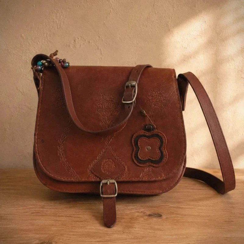 Sac artisanal en cuir bohème vintage