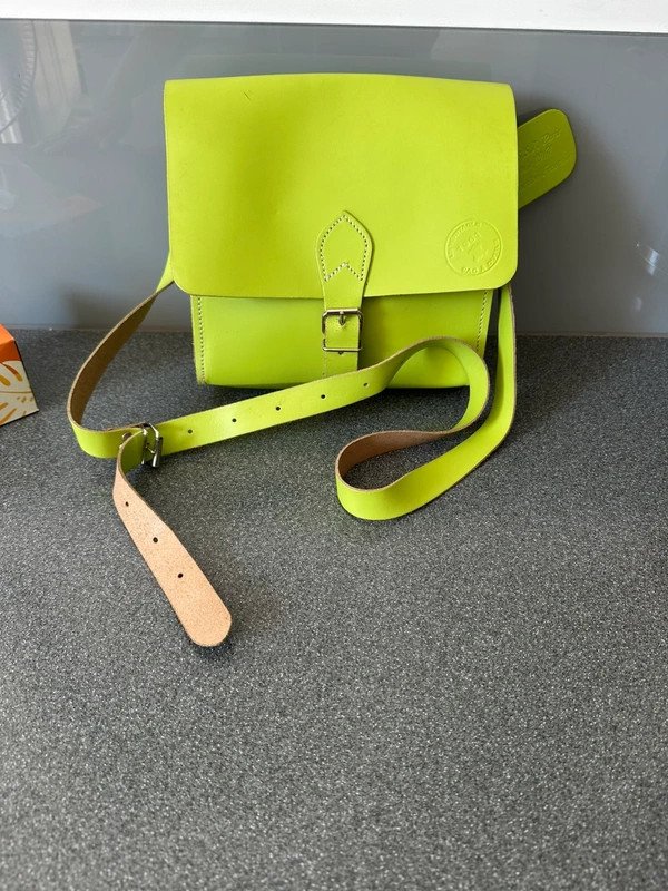 Sac à main 100% cuir Le Véritable 1961
