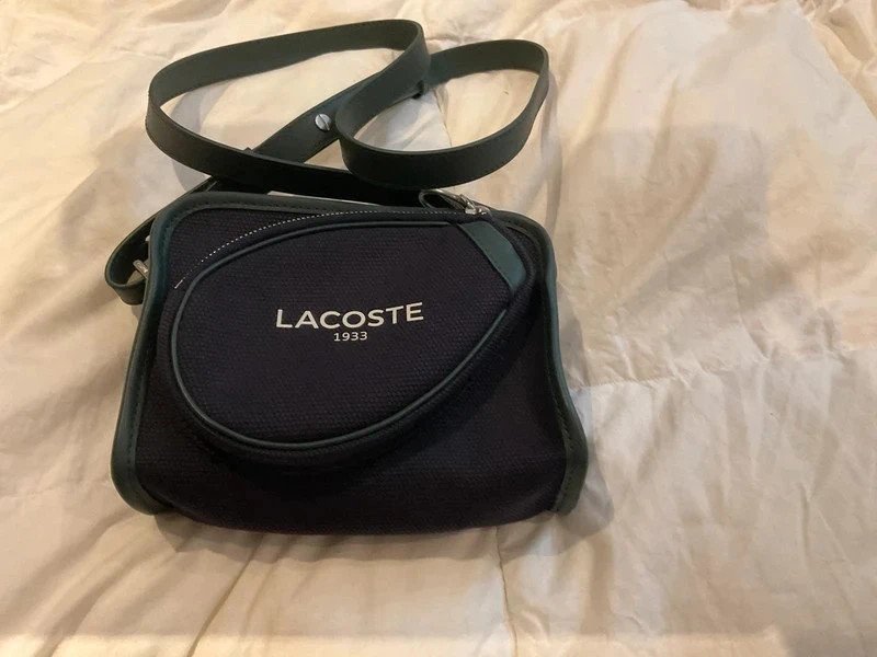 Sac bandoulière Lacoste