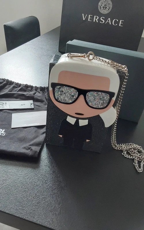 Minaudière karl Lagerfeld
