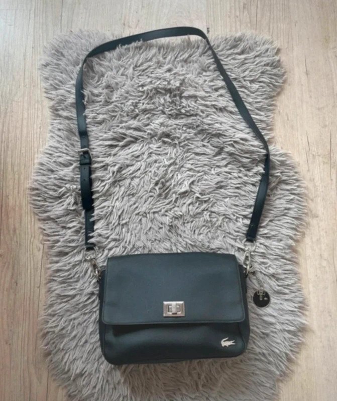 Sac bandoulière Lacoste Daily Classic