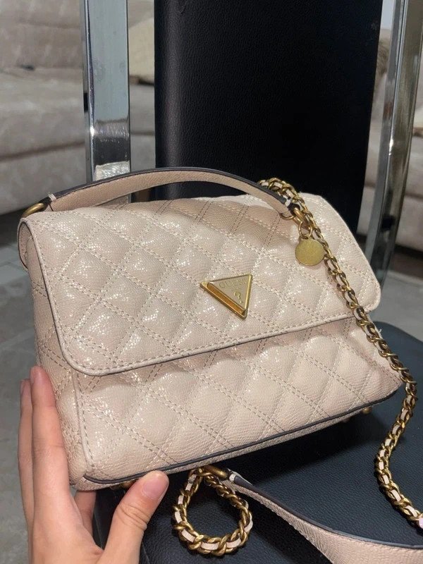 Sac guess effet brillant à bandoulière