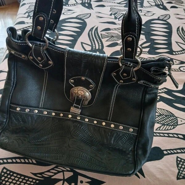 Tres beau sac cuir noir country american west