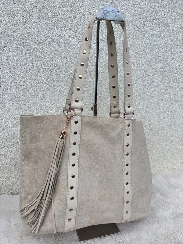 Grand sac cabas beige suédine clouté doré + pochette bandoulière