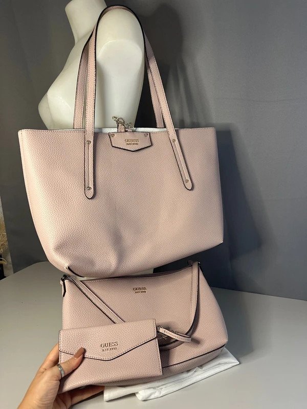 Sac guess réversible rose pale et blanc