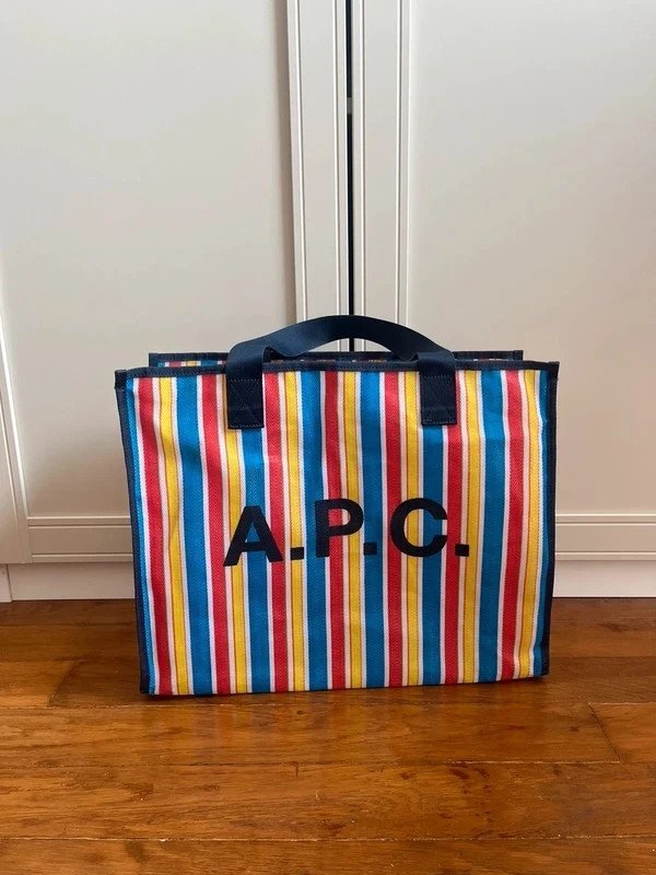 Cabas coloré A.P.C