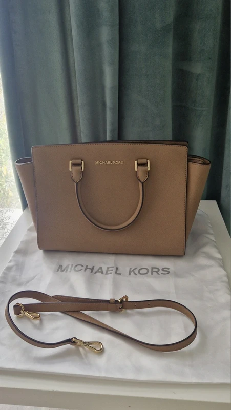 Sac Michael Kors authentique