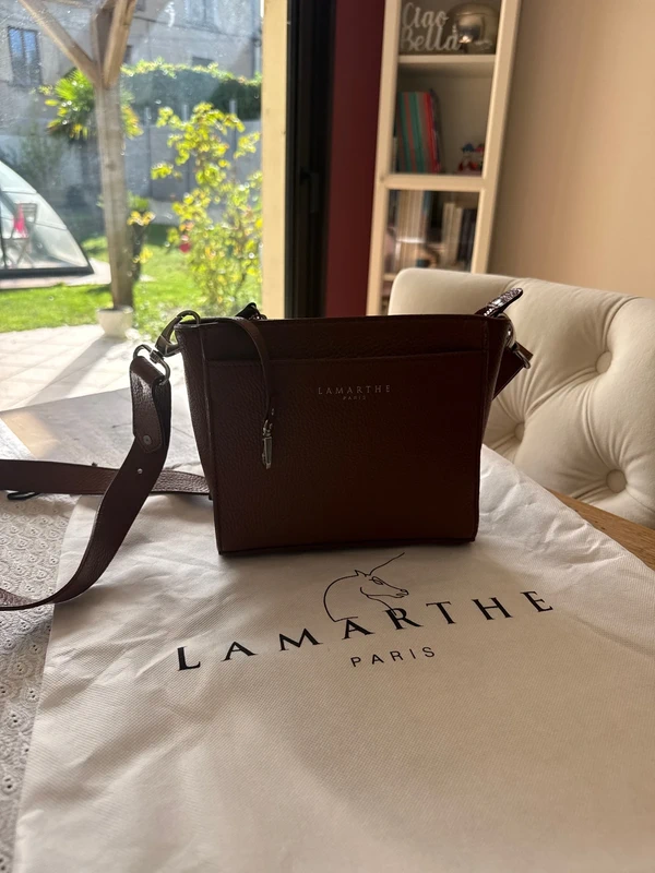 Sac bandoulière Lamarthe camel 100% cuir véritable