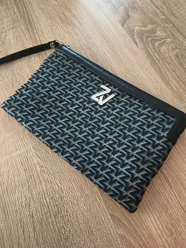 Pochette Zadig & voltaire