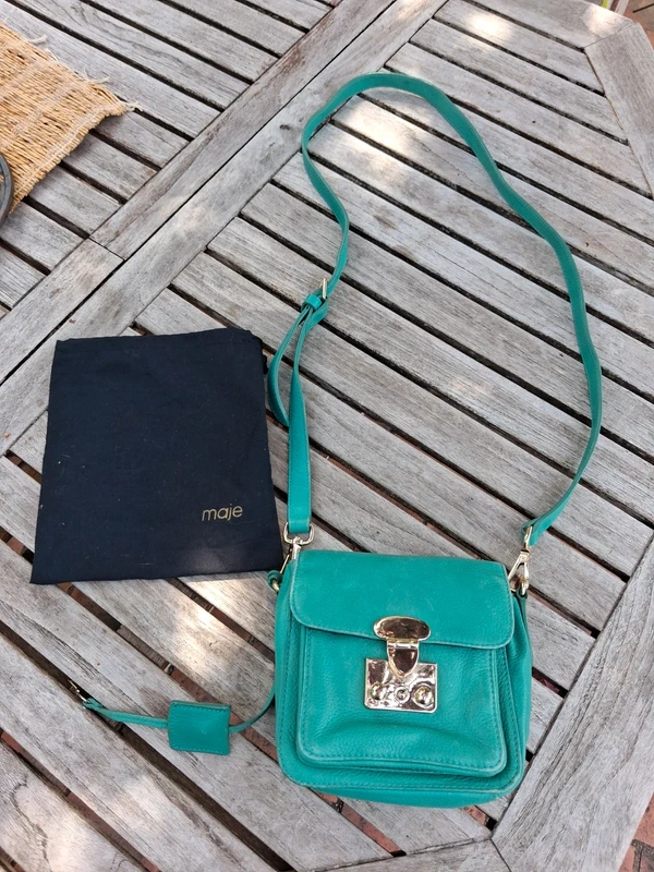 Petit sac bandoulière ou épaule