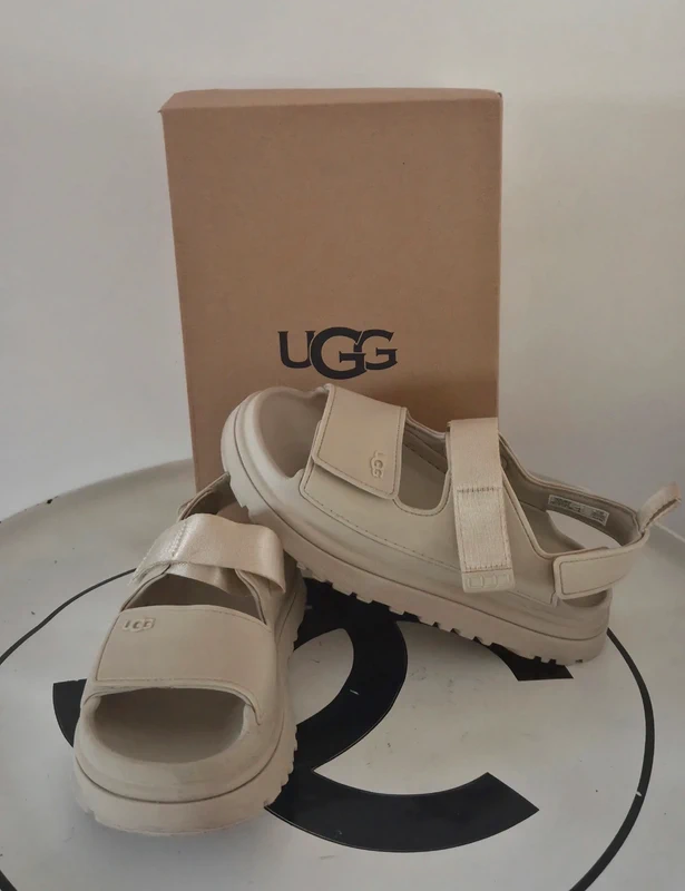 Sandales UGG GoldenGlow Sea Salt beige 37 plateforme chunky boîte d’origine
