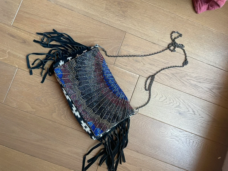 Sac brodé perles avec franges