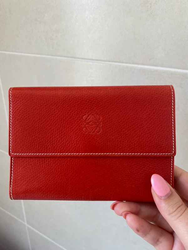 Portefeuille rouge Loewe
