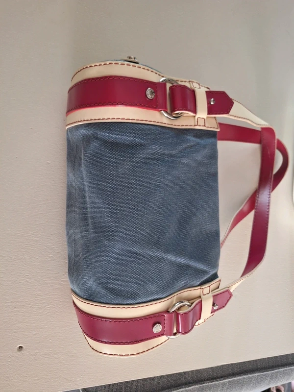 Vends sac lancel