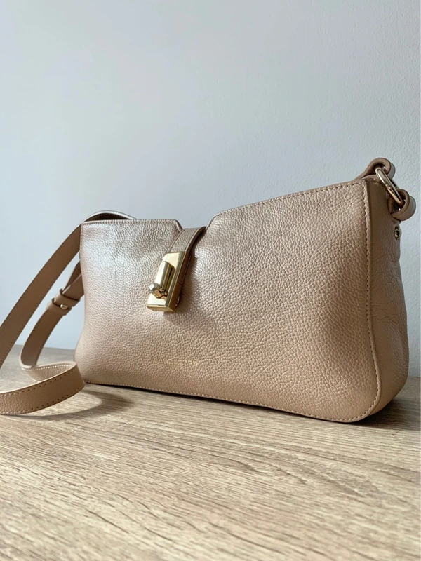 Sac rectangle Lancaster Milano Horizon – Cuir grainé beige – Très bon état