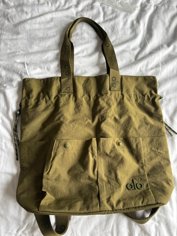 Sac Alo yoga