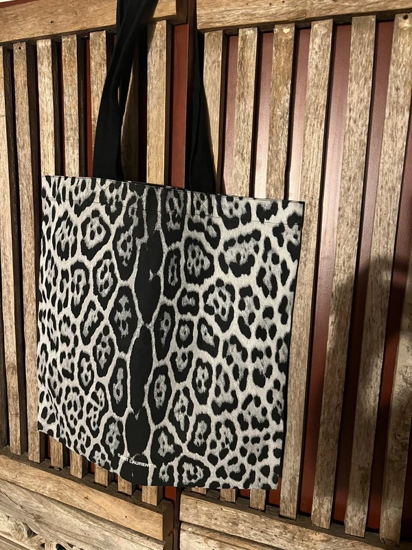 Sac tissu Saint Laurent