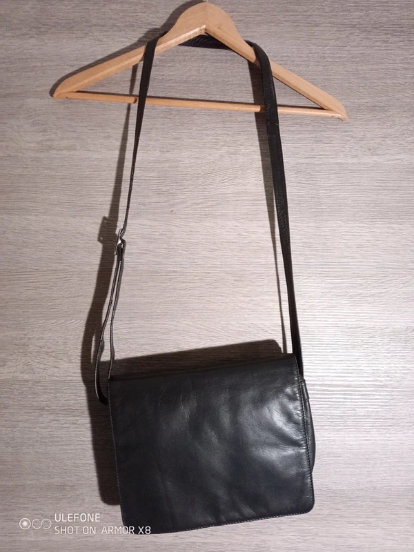 Sac bandoulière Visconti London cuir noir