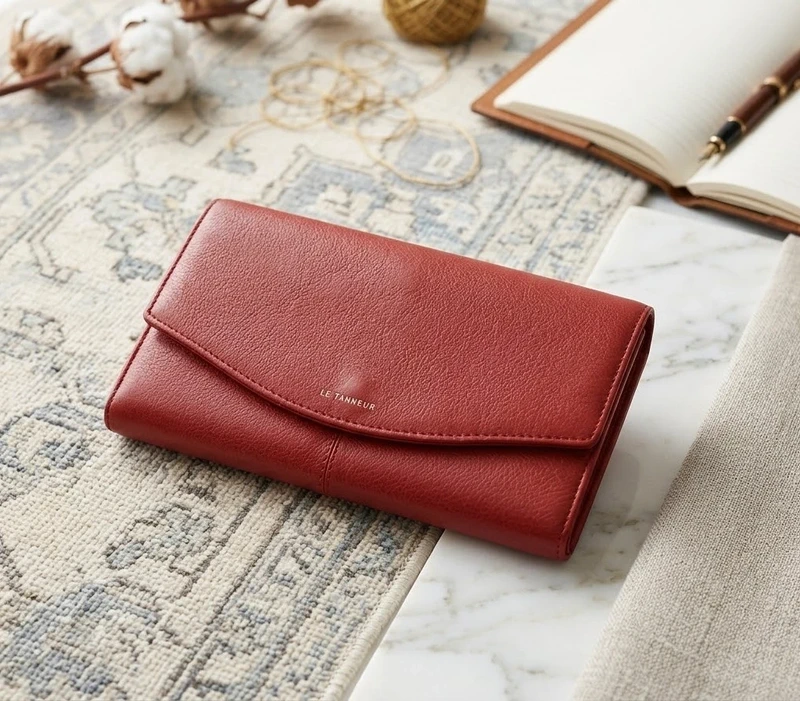 Portefeuille rouge le tanneur
