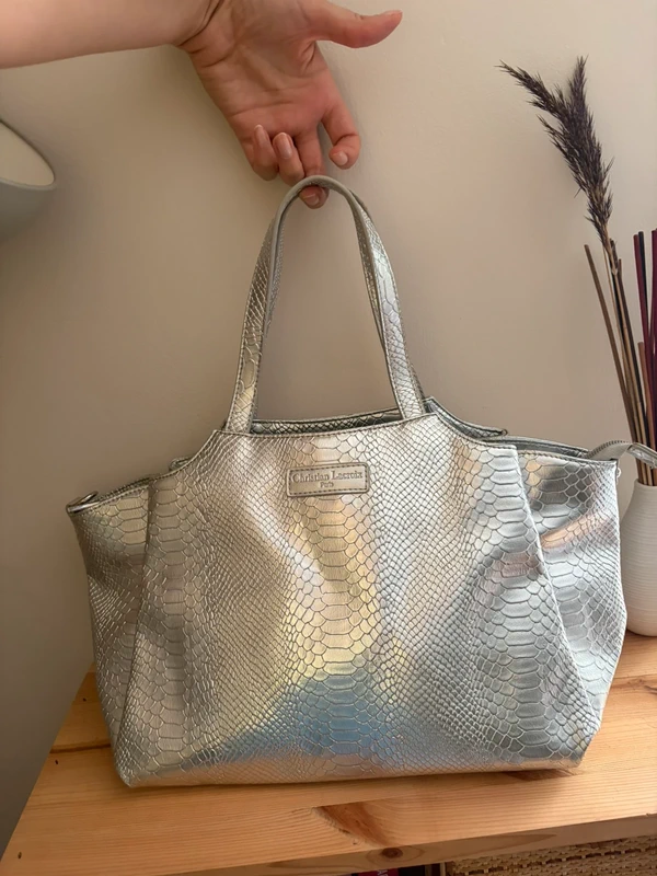 Grand sac Christian Lacroix Paris argenté effet python – cabas