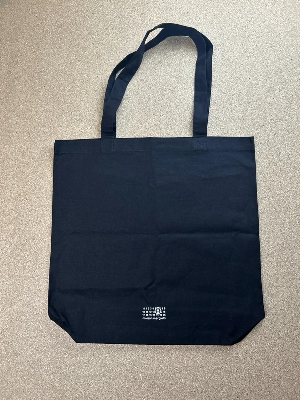 tod bag noir sac fourre tout noir maison margiela mm6